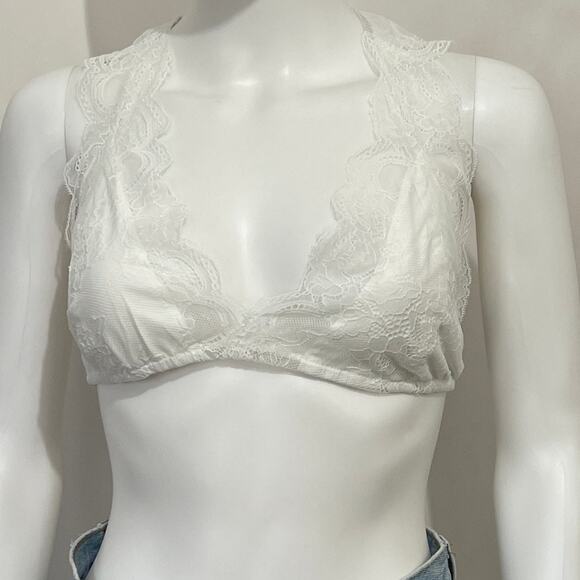 POL Bralette Women Medium White Lace Racerback V-Neck Elegant Girly Cute - Picture 1 of 9